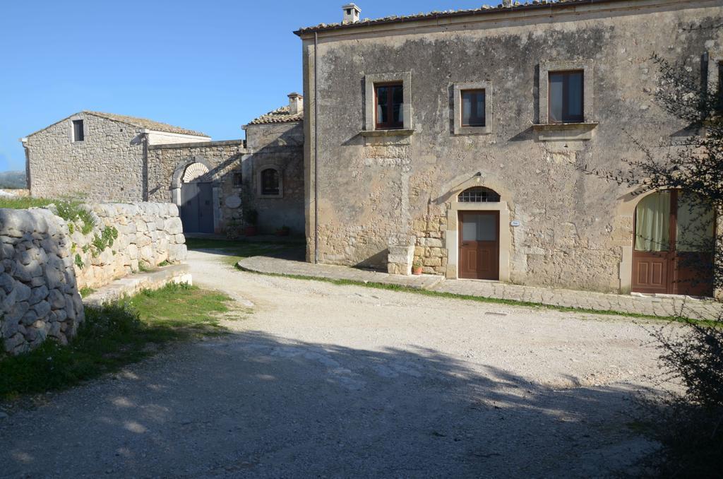 Casina Di Grotta Di Ferro Konuk evi Santa Croce Camerina Dış mekan fotoğraf